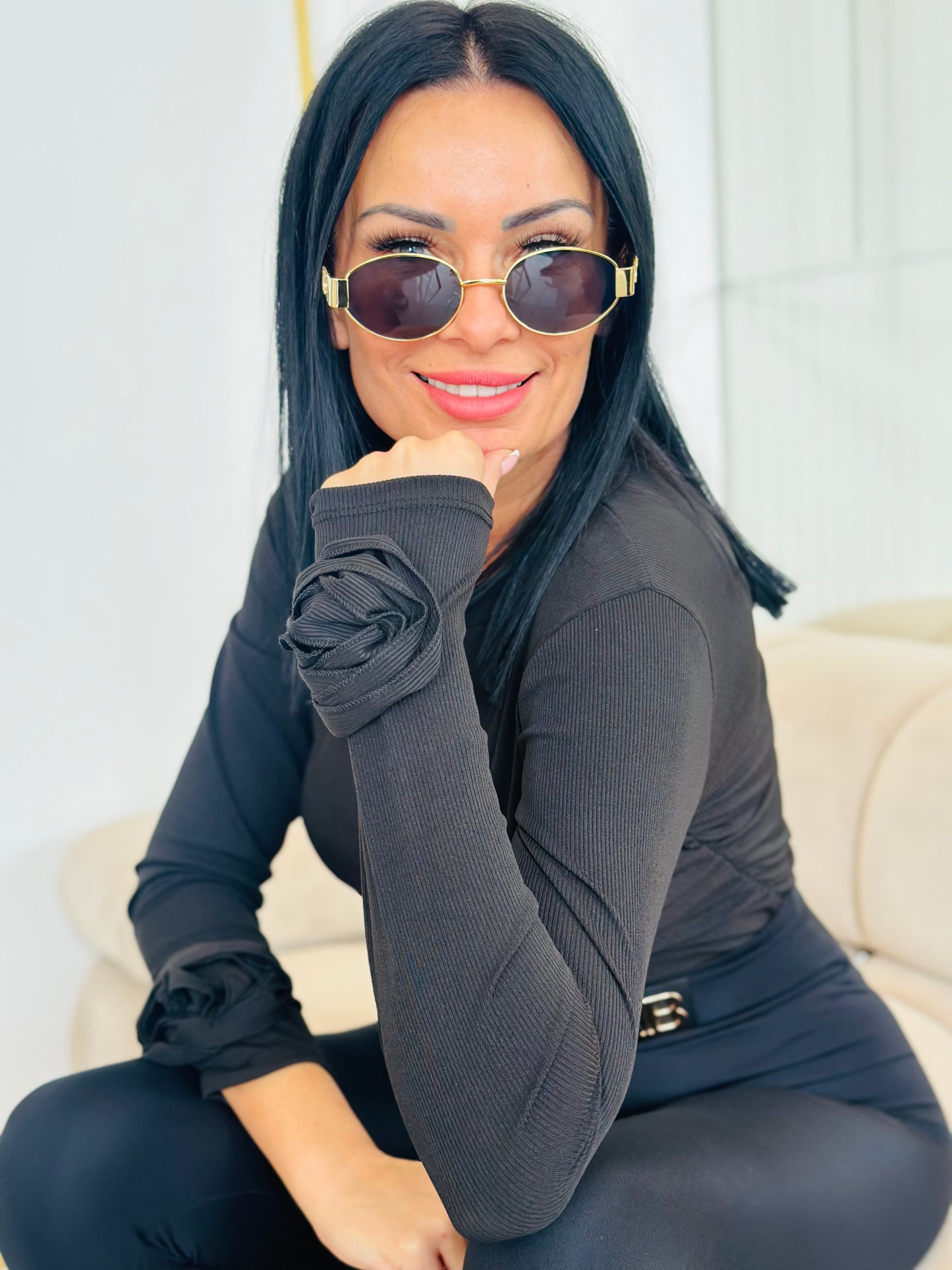 Bluzka Prążkowana – Długi Rękaw z Marszczeniami