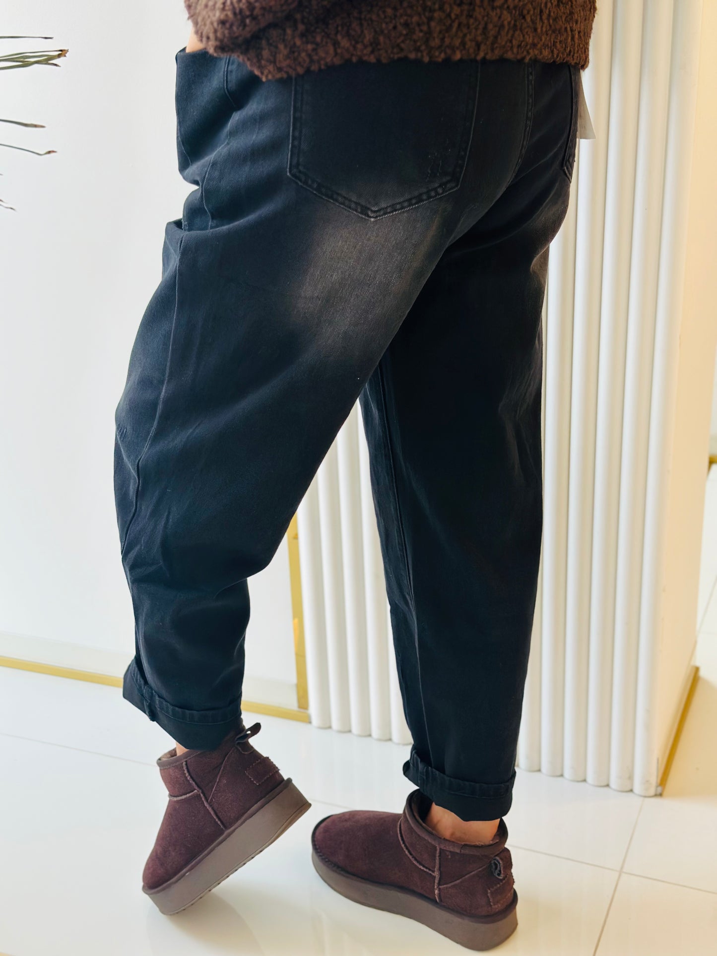 Spodnie Jogger – Luźny Fason z Wiązaniem